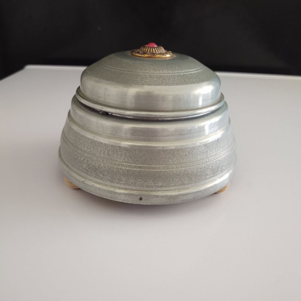 ART DECO WIND UP MUSIC BOX POWDER PUFF CASE VANITY METALLIC BABY BLUE RED JEWEL